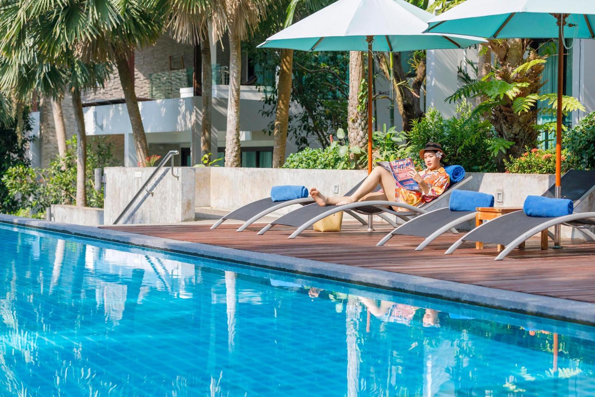 Hotel Club Wyndham Sea Pearl Phuket Patong Esterno foto