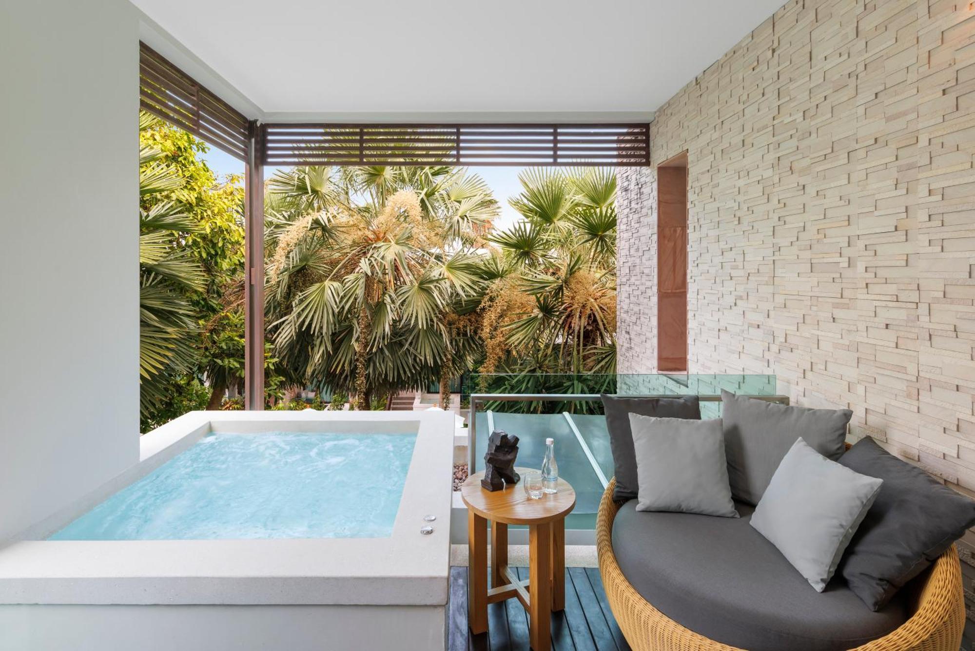 Hotel Club Wyndham Sea Pearl Phuket Patong Esterno foto