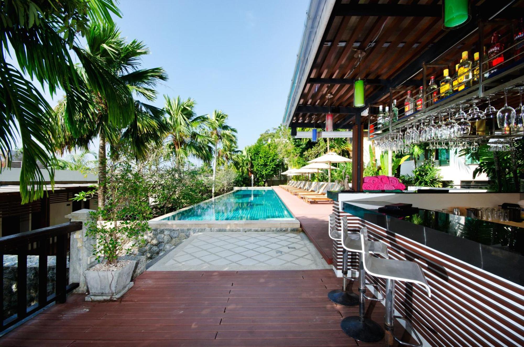 Hotel Club Wyndham Sea Pearl Phuket Patong Esterno foto